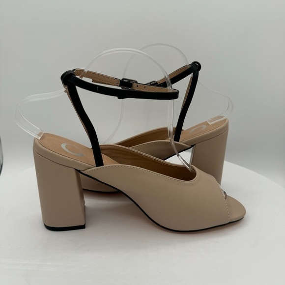 NEW JOURNEE CALYPSO WOMENS HEEL SANDAL SIZE 8  COLOR NUDE - Picture 5 of 10